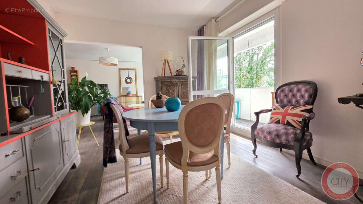 Appartement à BORDEAUX