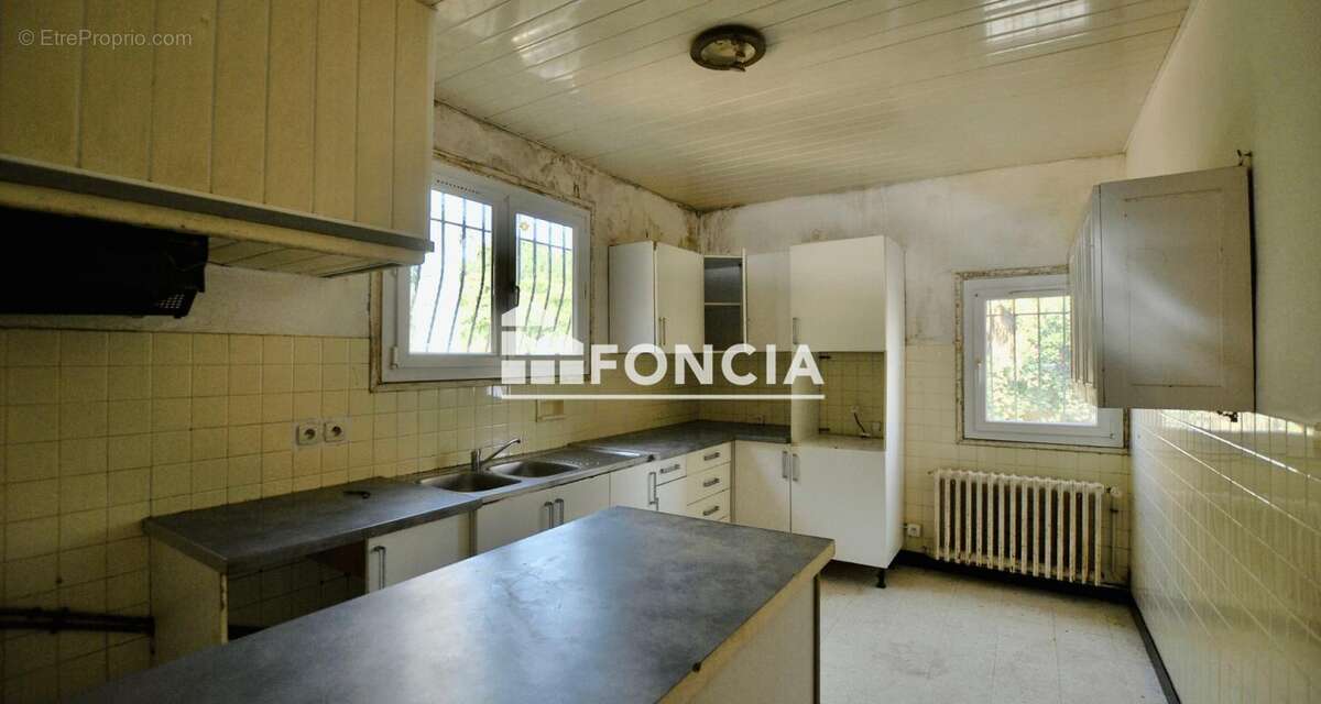 RARE : Appartement T4 lumineux avec jardin - photo 4