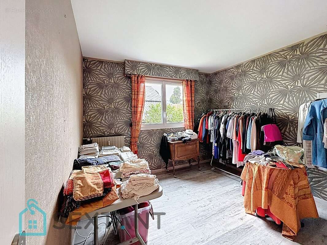 Appartement à LE MESNIL-ESNARD