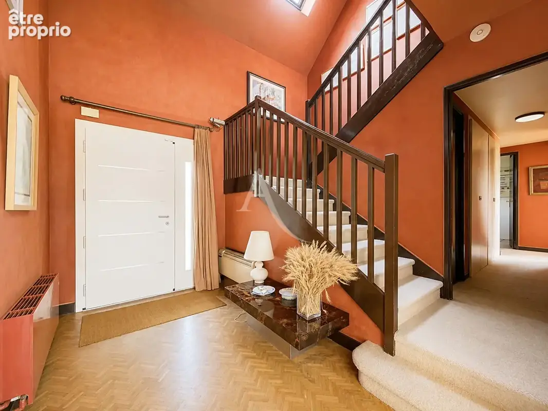 Maison de 260.75 m² - Chavenay - photo 9