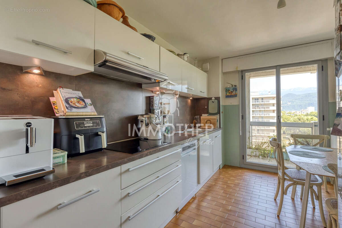 Appartement 130 m² à Grenoble  - photo 6