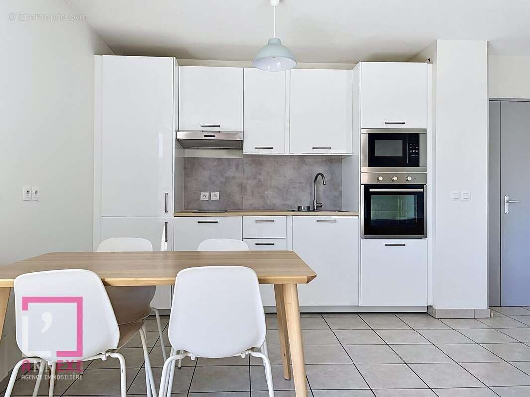 Appartement à TASSIN-LA-DEMI-LUNE