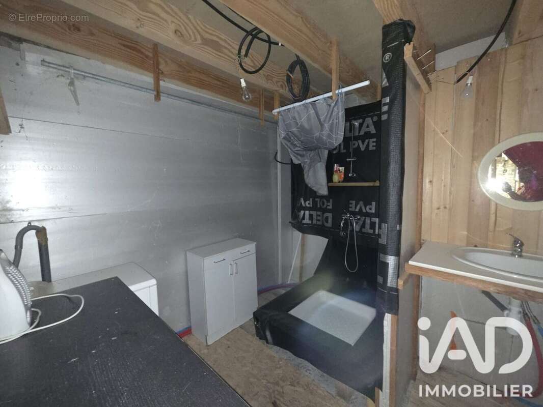 Maison 135 m² à Faux-La-Montagne  - photo 8