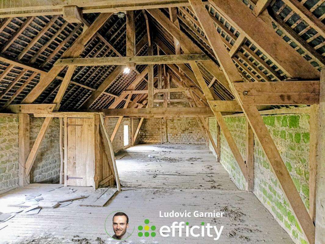 Maison à LE MESNILLARD