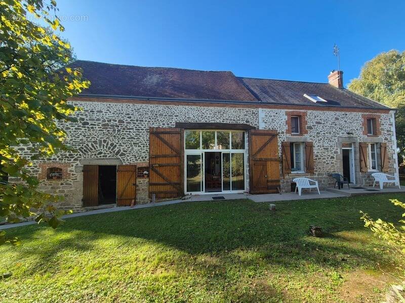 Maison à AIGURANDE