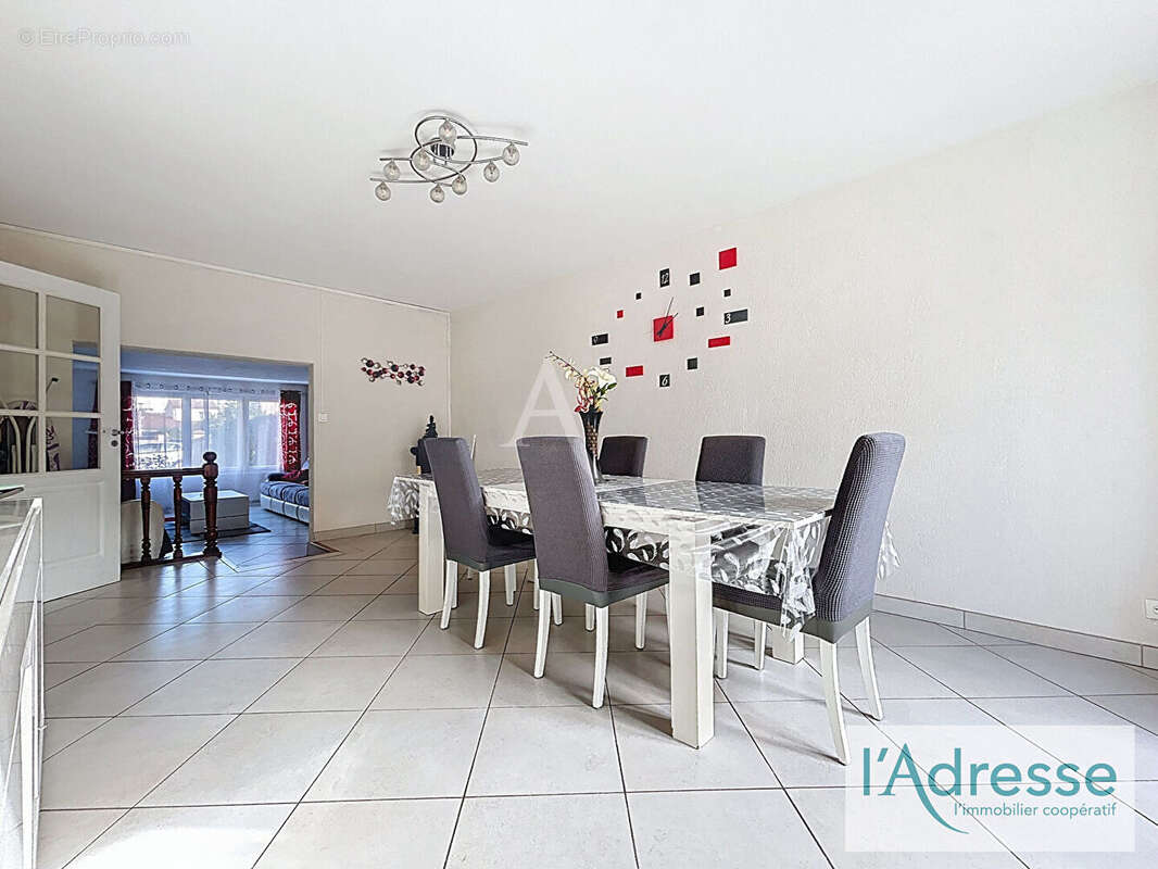 Maison à FONBEAUZARD