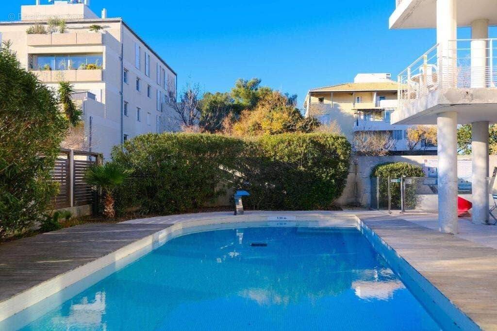Appartement à MARSEILLE-8E