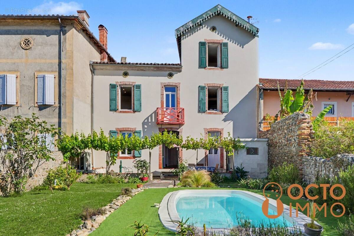 Maison à CAZERES
