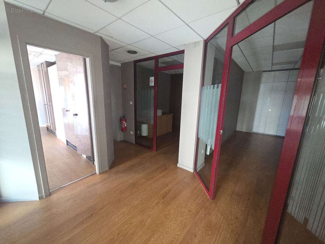 Bureaux Saint Avold 145.89 m2 - photo 5