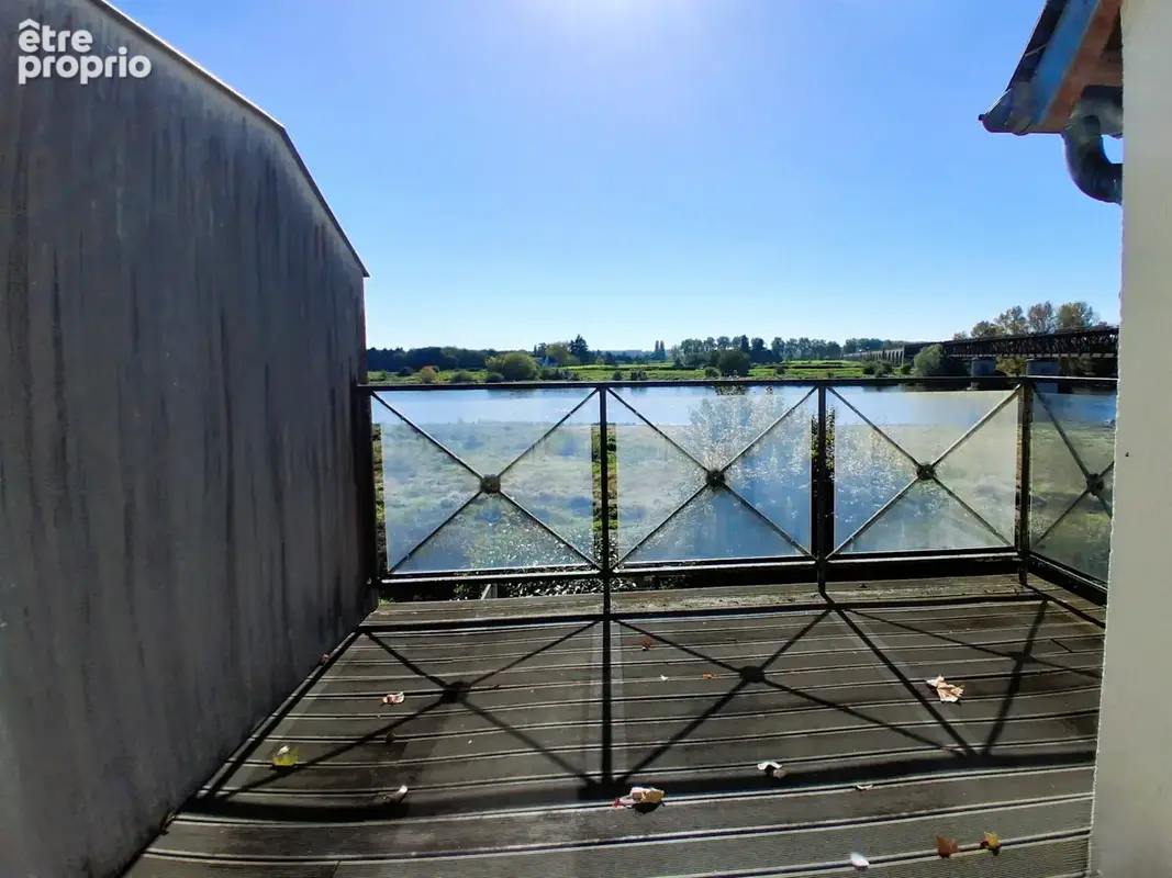 Appartement en duplex avec balcon vue Loire - 1er étage - photo 13