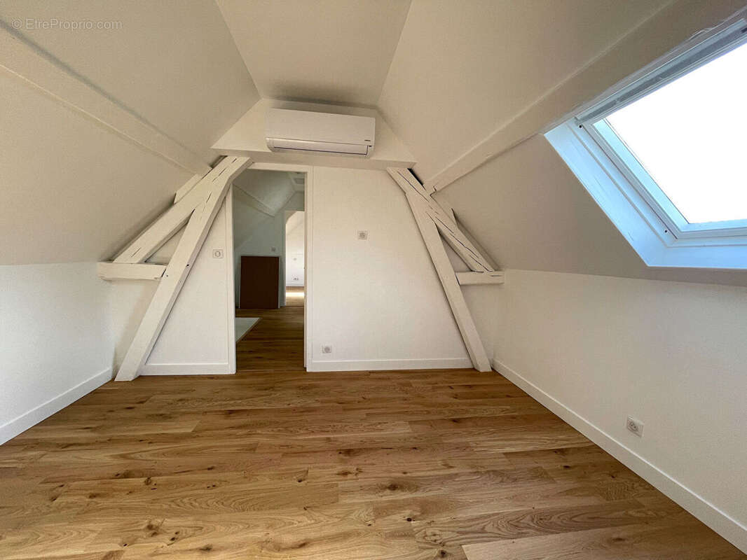 Appartement à SAINTE-SAVINE