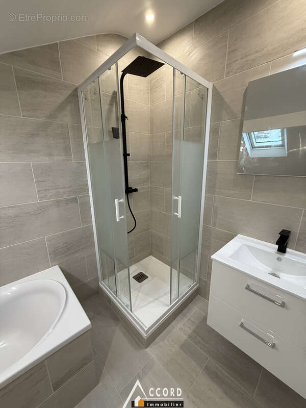 Maison à SARTROUVILLE