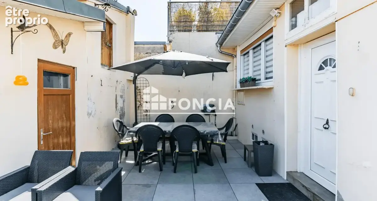 Maison de ville rénovée - photo 9