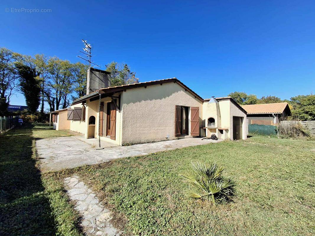 Maison à SAINT-ANDRE-DE-CUBZAC