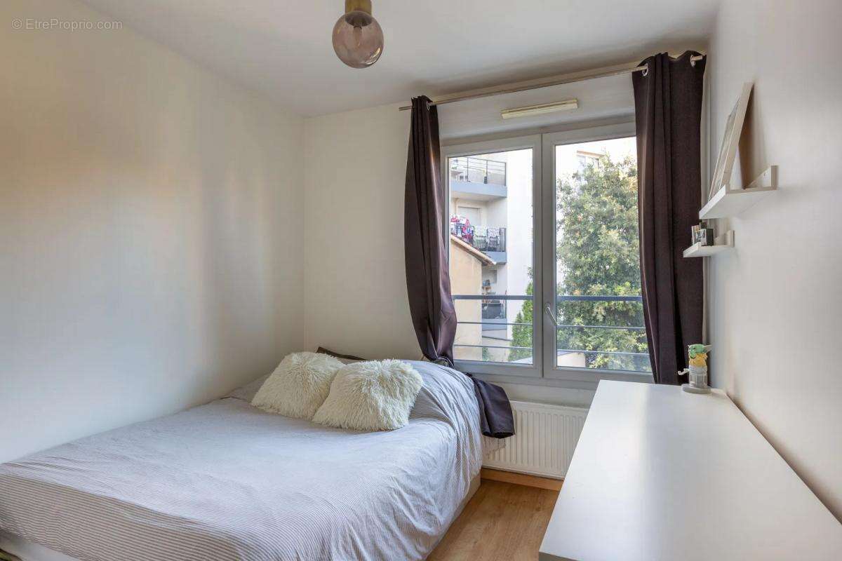 Appartement à CALUIRE-ET-CUIRE