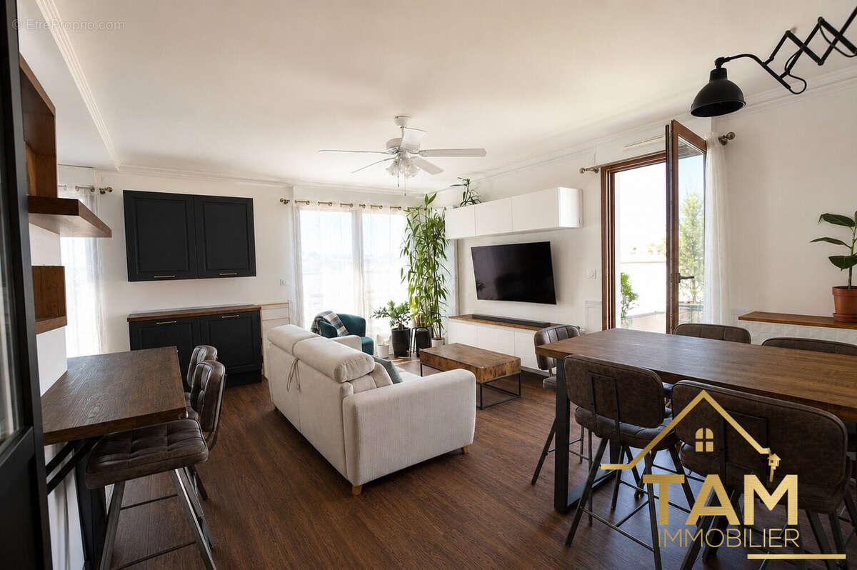 Appartement 63 m² à Saint-Cyr-L'ecole  - photo 3