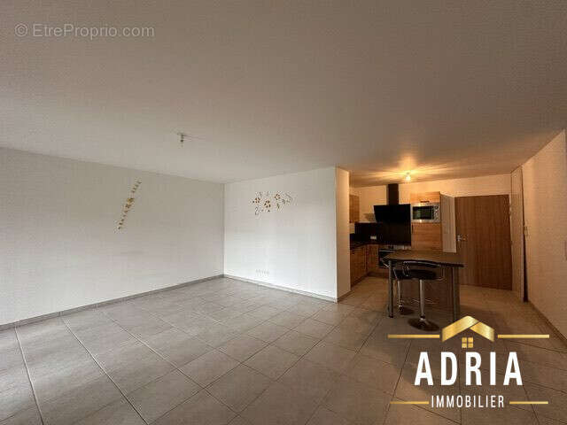 Appartement à AMNEVILLE