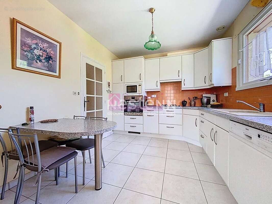 Maison à VILLENEUVE-TOLOSANE