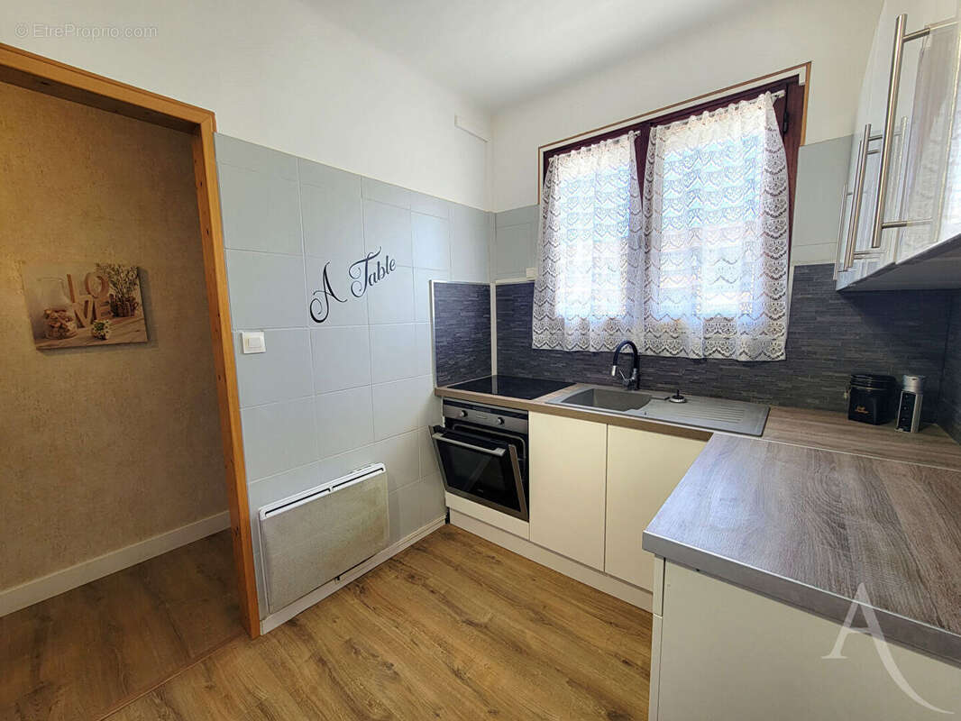 À deux pas de la plage -  Appartement T2 avec vue mer et parking - photo 6