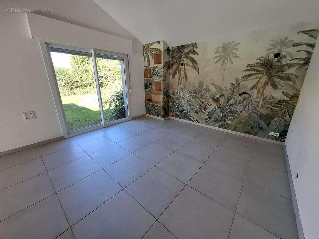 Maison à L&#039;AIGLE