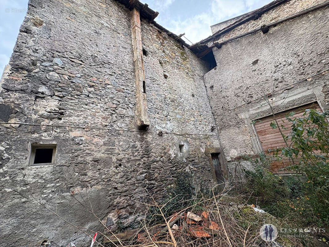 Appartement à VIZILLE