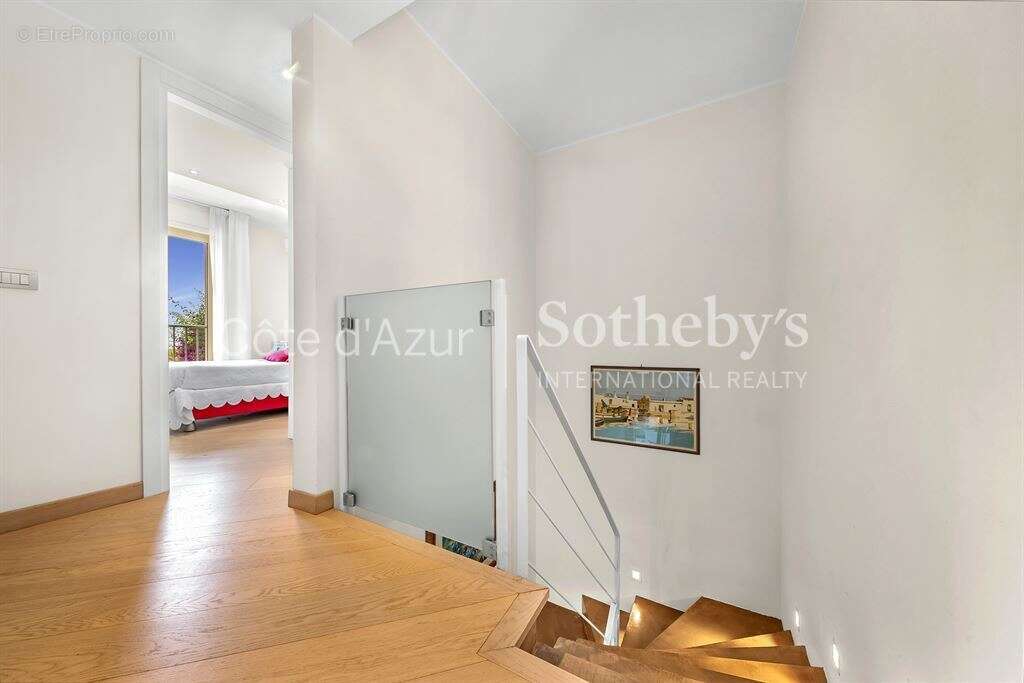 Appartement à SAINT-JEAN-CAP-FERRAT
