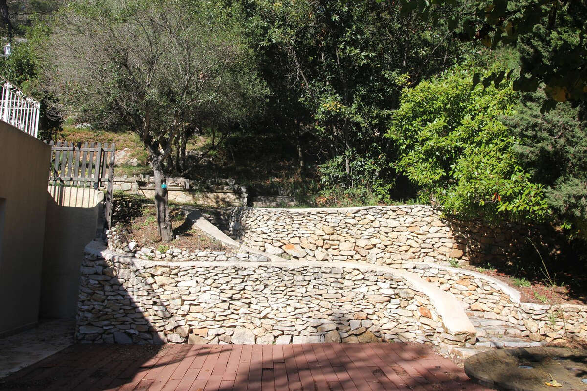 Maison à CARNOUX-EN-PROVENCE