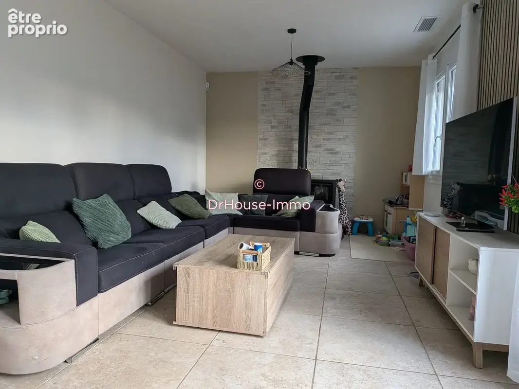 Maison 4 pièces 115 m² à vendre à Le Fleix (24130) - photo 11