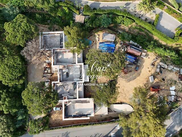 Appartement à GRIMAUD