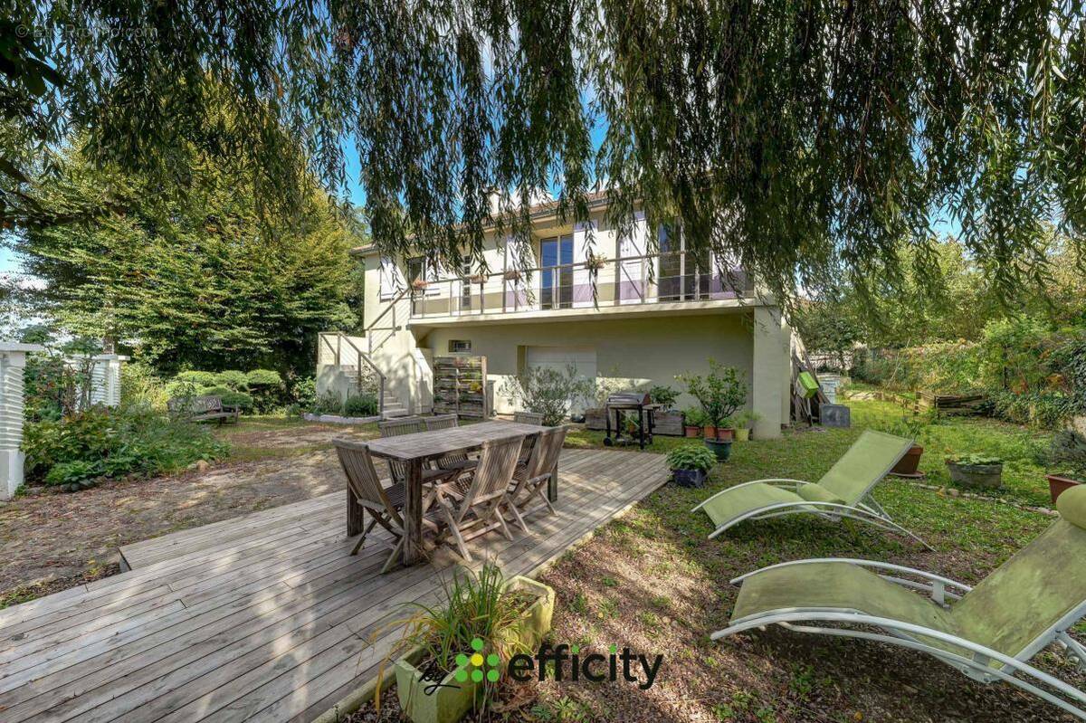 Maison à SAINT-PRIEST