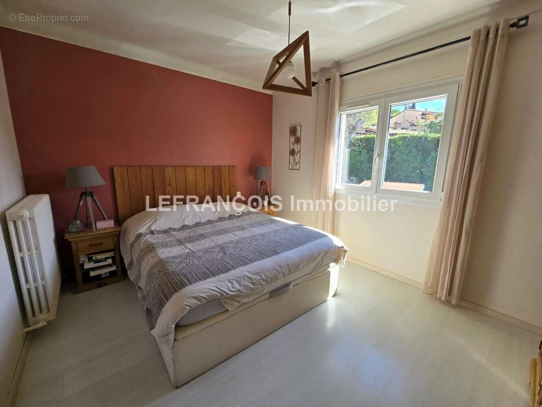 Maison à PEYMEINADE