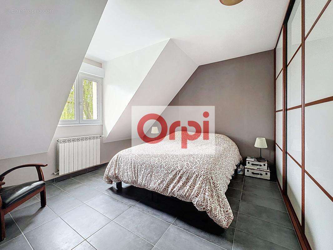 Maison à MARCOUSSIS