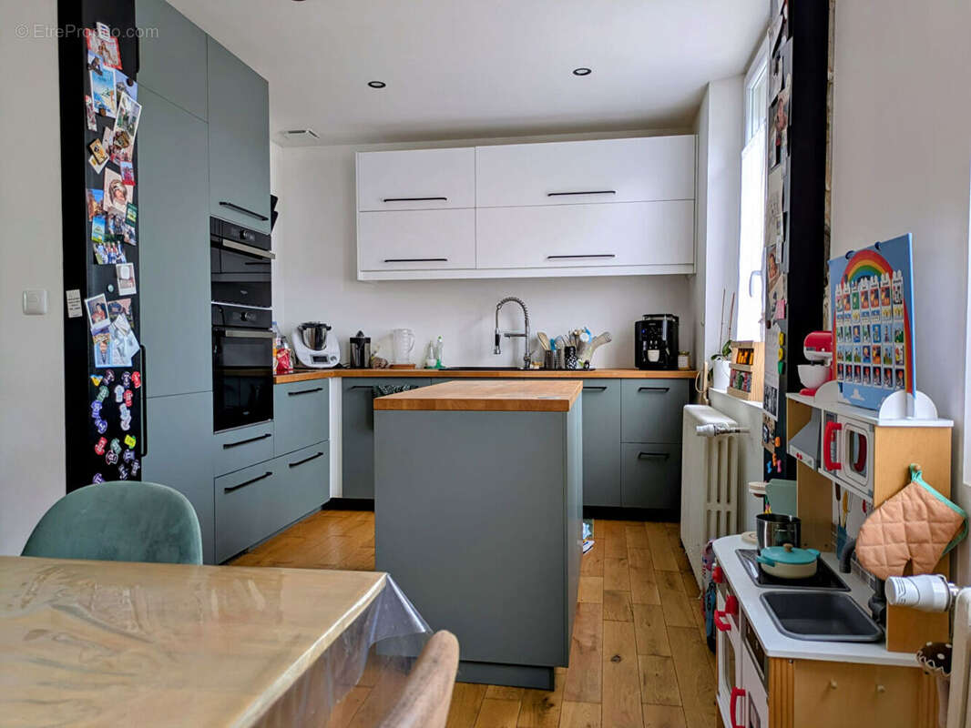 Maison à SAINT-PIERRE-DES-CORPS