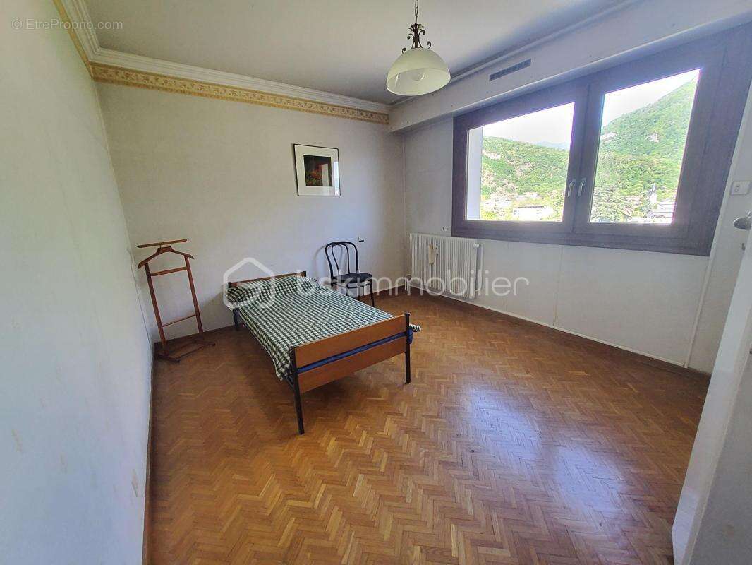 Appartement à SAINT-EGREVE