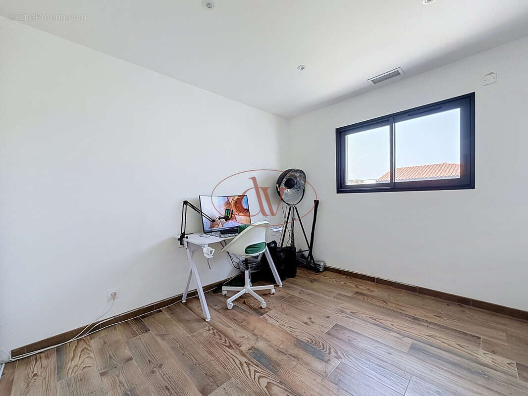 Maison 4 faces de 2023 sur grande parcelle de 1507 m2 ( saint cyprien ) - photo 16