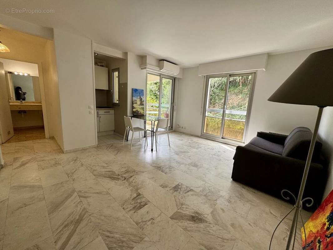 Appartement 30 m² à Nice  - photo 2