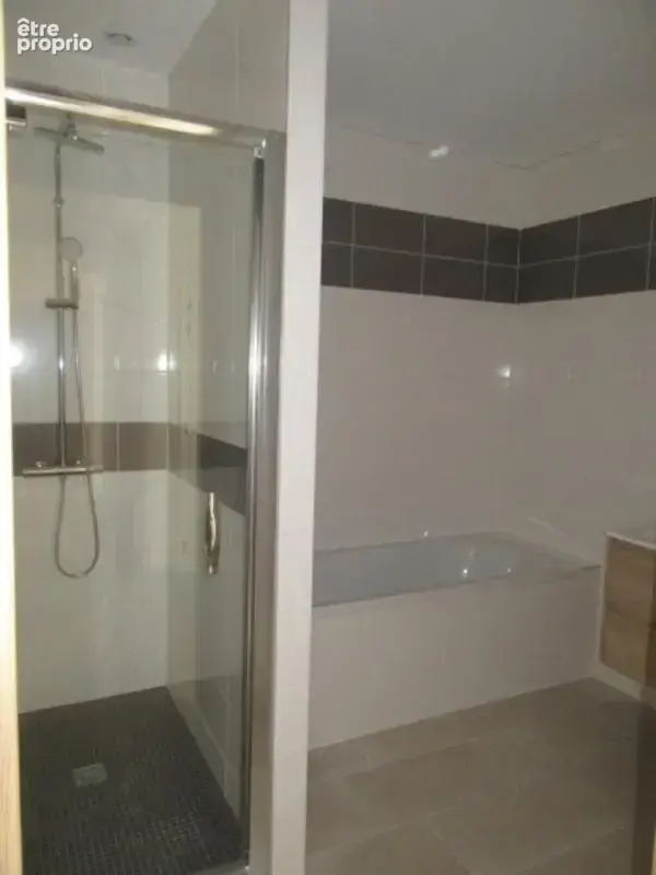 Très bel appartement à vendre 4 pièces SAINT AVOLD (57) - photo 8
