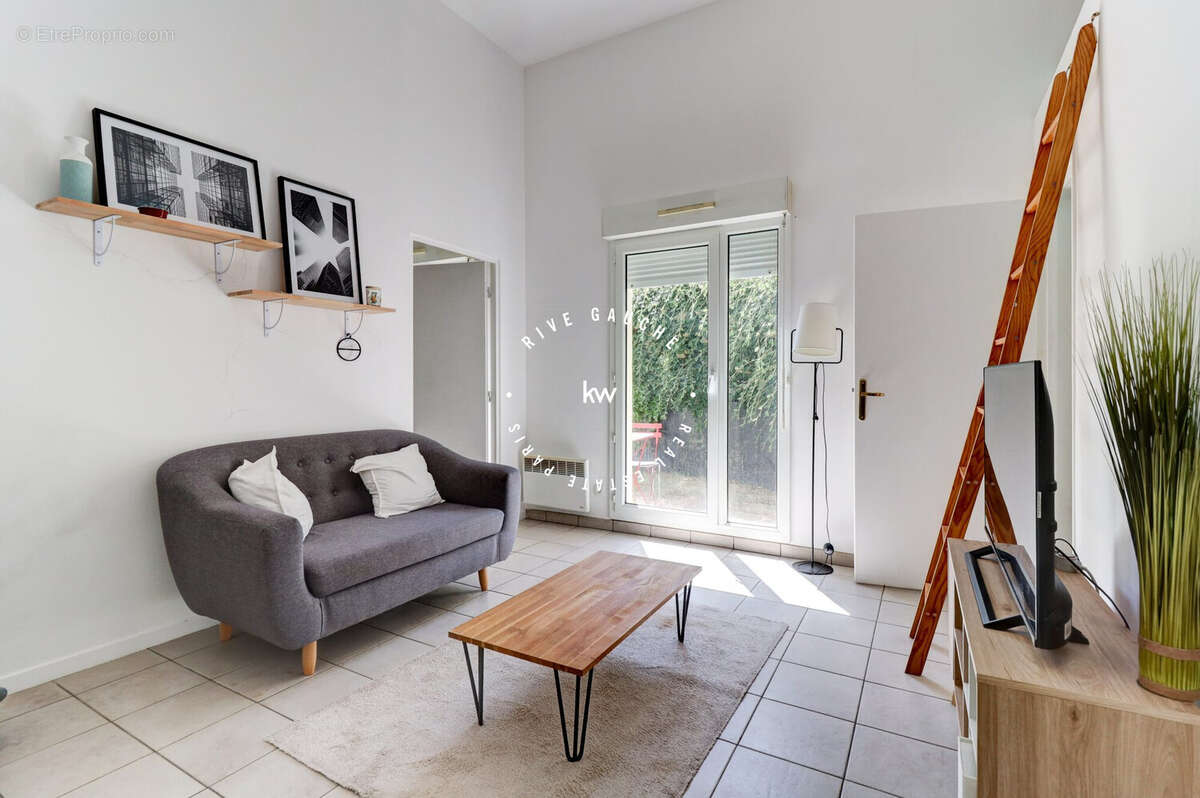 Appartement 35 m² à Clamart  - photo 2