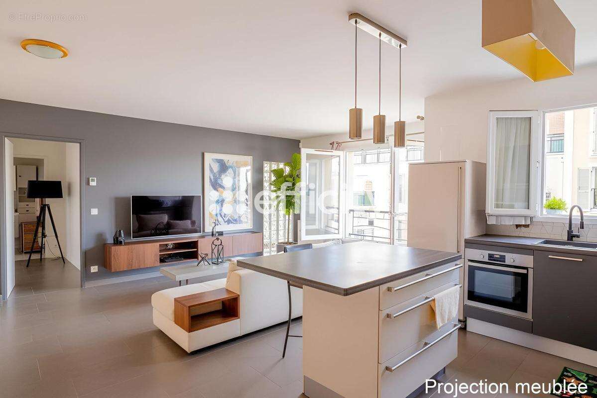 Appartement à VILLENEUVE-LA-GARENNE