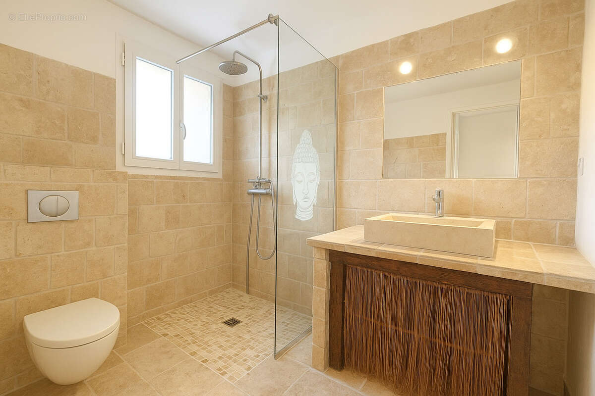 Appartement à SIX-FOURS-LES-PLAGES