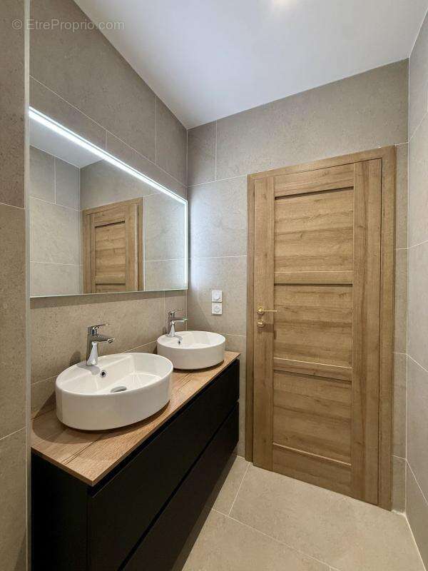 Appartement à EXCENEVEX