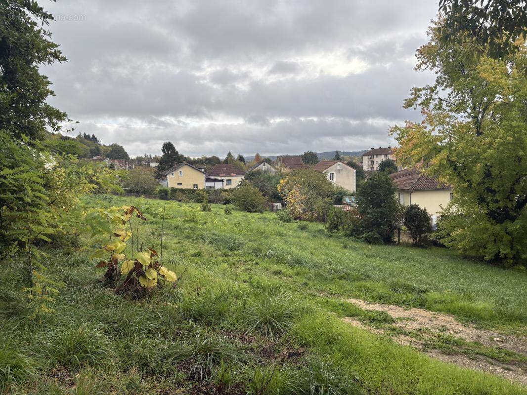 Terrain à TRELISSAC