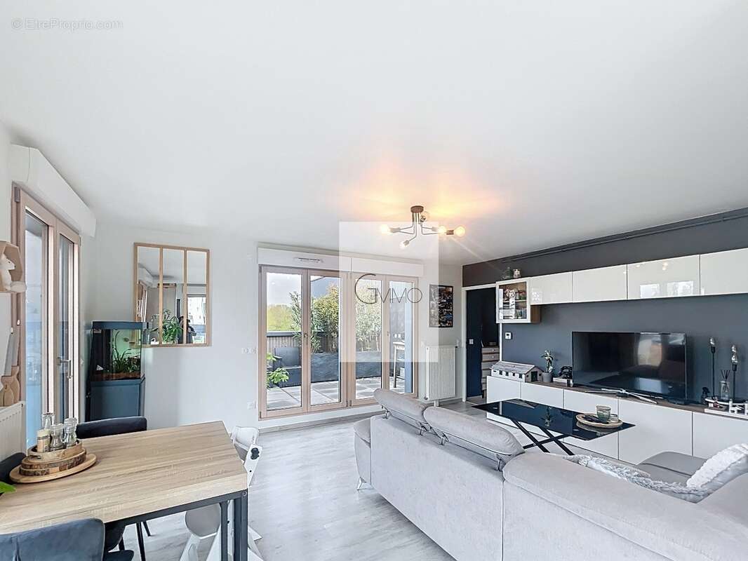 Appartement à NANTERRE