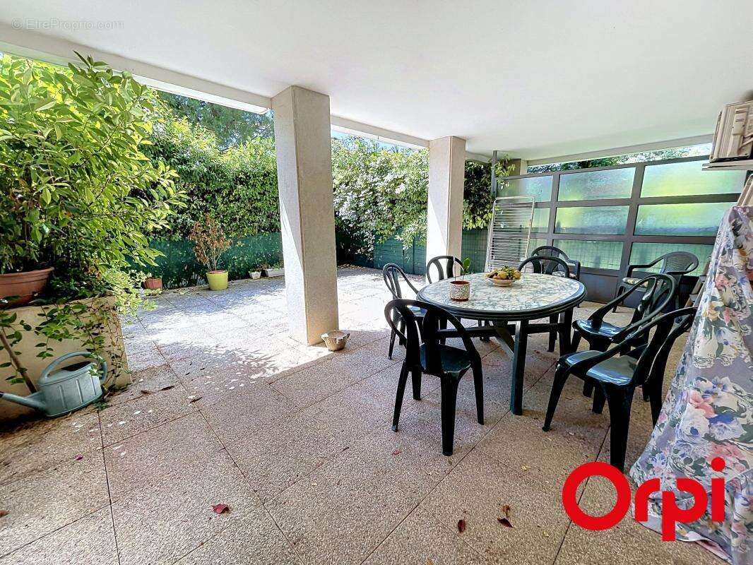 Appartement à MARSEILLE-12E