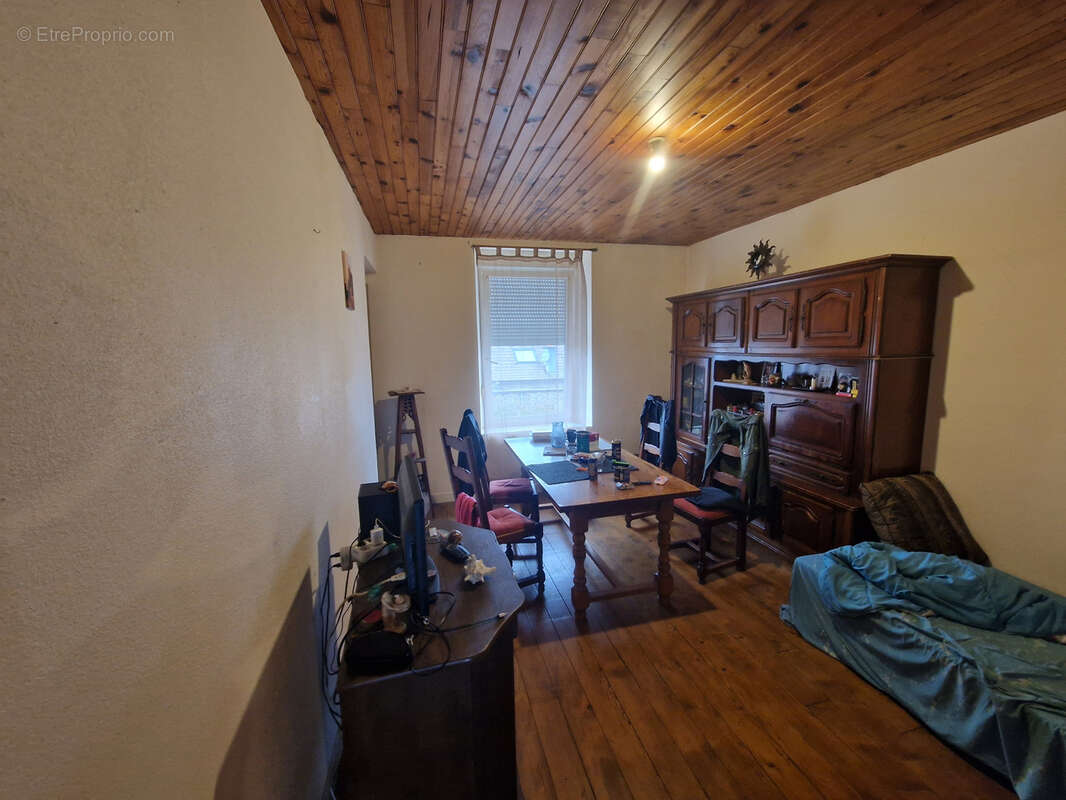 Maison à LUXEUIL-LES-BAINS