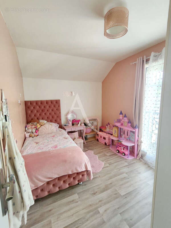 Maison à VILLEPARISIS