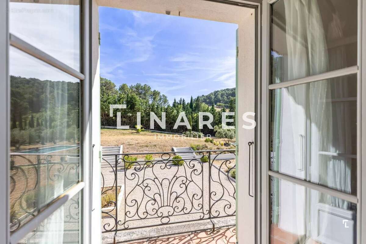 Maison à LE THOLONET