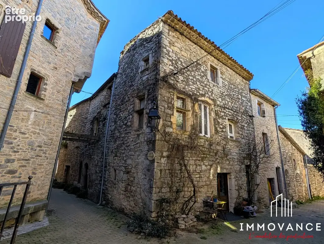 Maison à VIOLS-LE-FORT