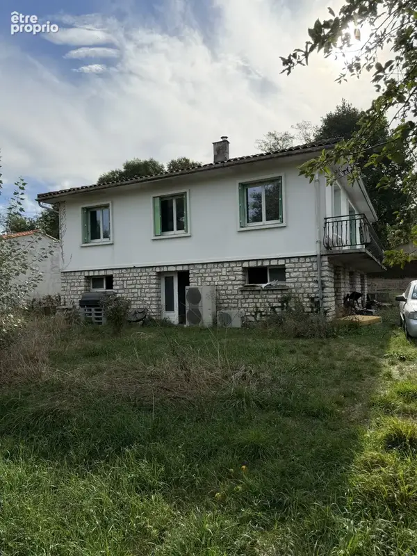 Photo Appartement à Chalais au prix de 113 600€