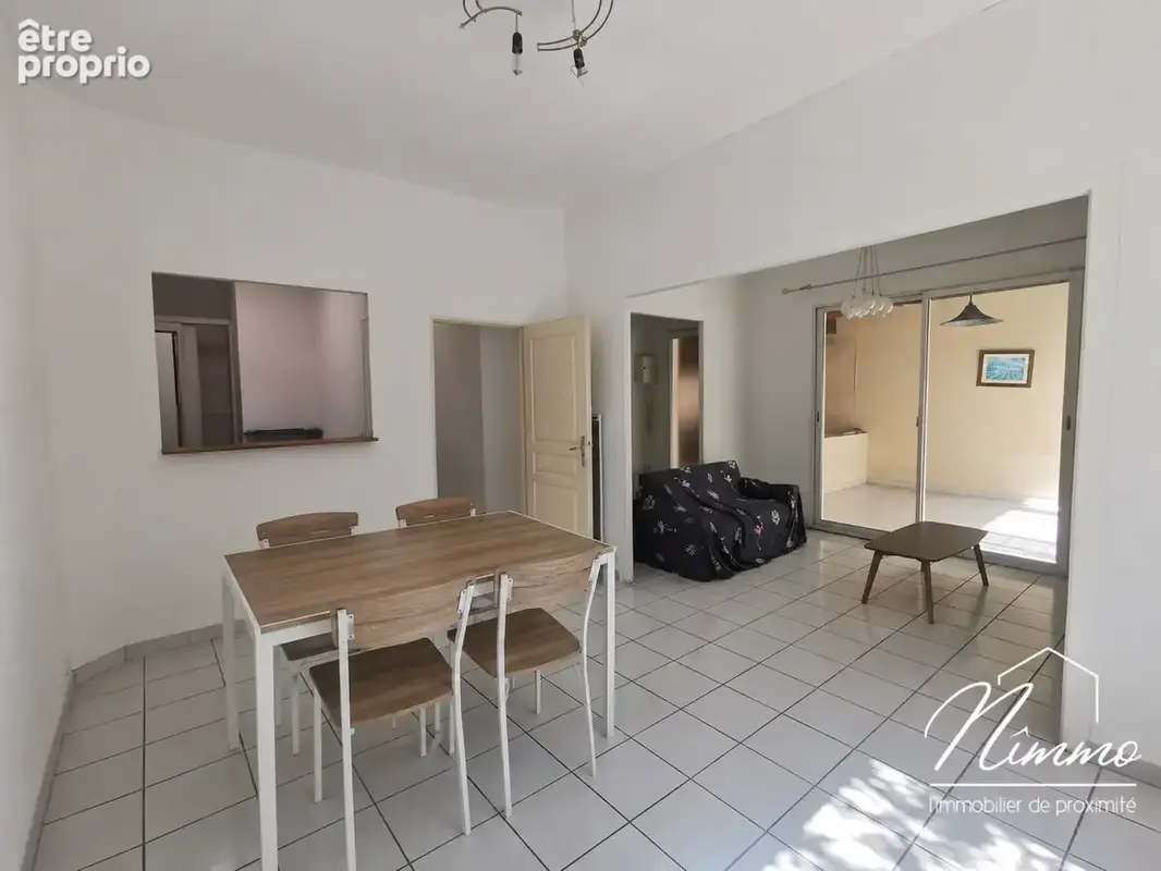Exclusivite - nimes  avenue georges pompidou - appartement de type 3 en dernier etage avec terrasse - photo 2
